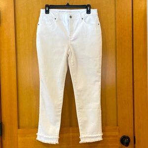 Cute White Crop Jeans - NEVER WORN